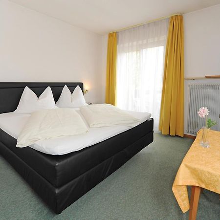 Hotel Pension Schweitzer Силандро Екстериор снимка
