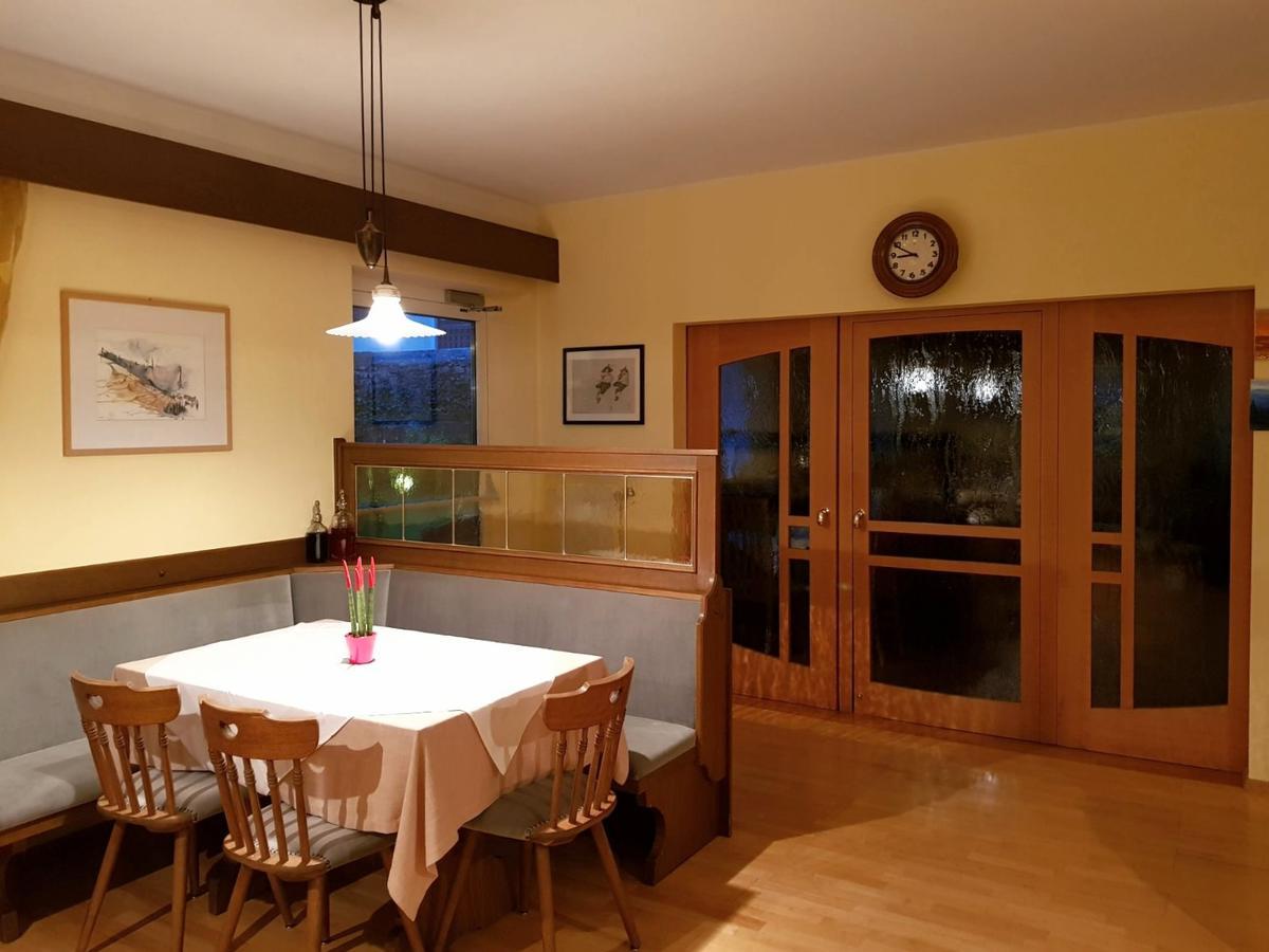 Hotel Pension Schweitzer Силандро Екстериор снимка